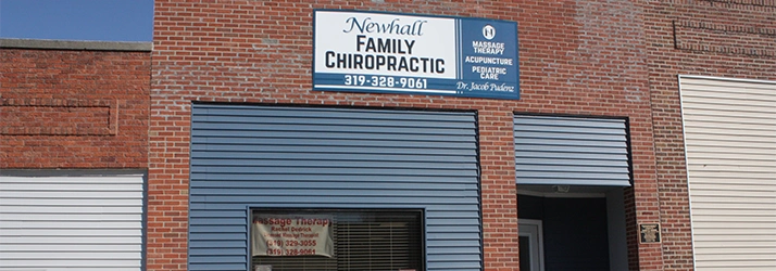 Chiropractic Newhall IA Front Of Building